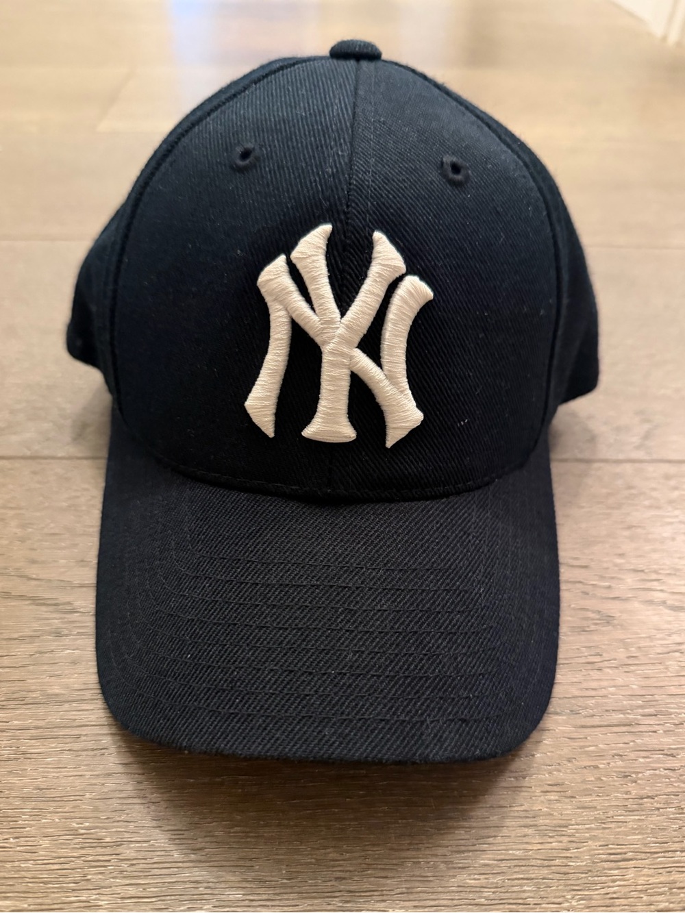 Vintage New York Yankees snapback hat